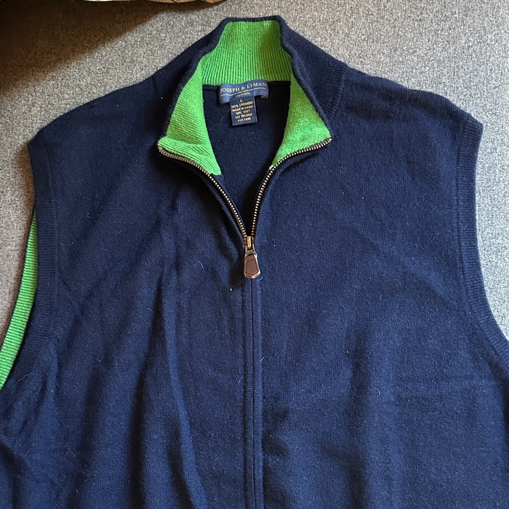 Men's Navy and Green Zip-Up Vest 100% Cashmere size L
